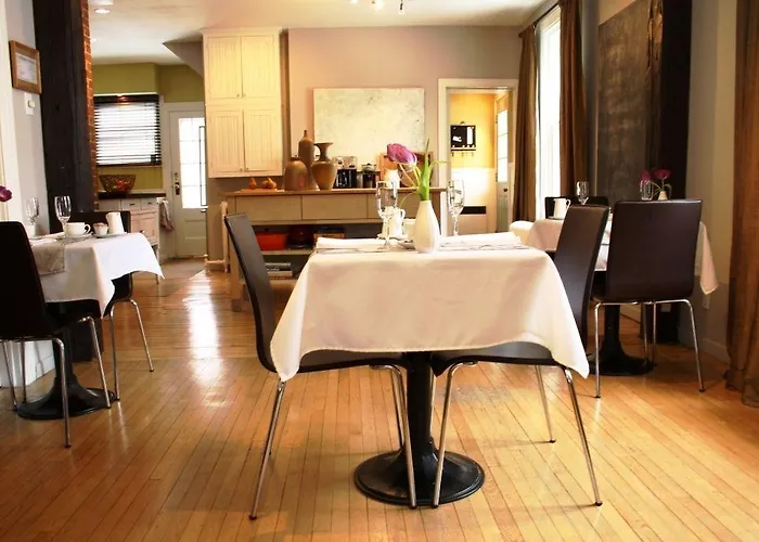 La Maison De Ville - B&B Magog